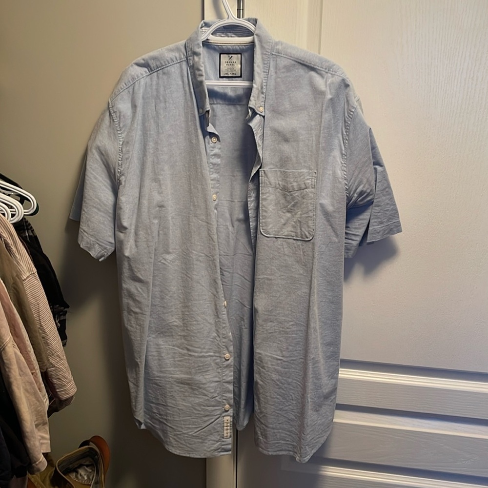 Denver Hayes classic fit blue shirt